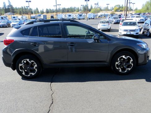 Used 2022 Subaru Crosstrek 2.5i Limited w/ Moonroof Package 1 image 6