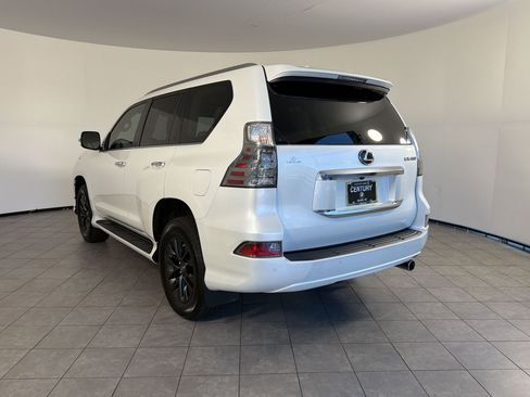 Used 2023 Lexus GX 460 Premium AWD/4WD image 3