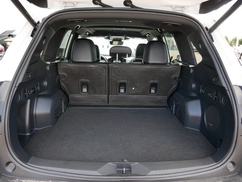 Used 2026 Subaru Forester Wilderness w/ Wilderness Plus Package AWD/4WD image 18