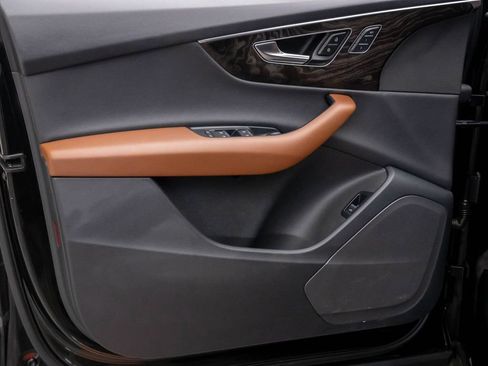 Used 2023 Audi Q7 3.0T Premium image 10