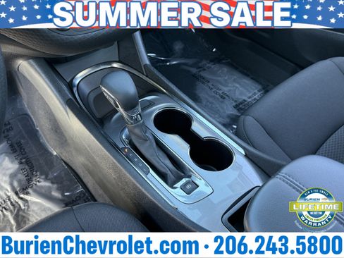 Used 2023 Chevrolet Malibu LT FWD image 17
