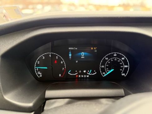 Used 2022 Ford Transit 350 XLT image 14