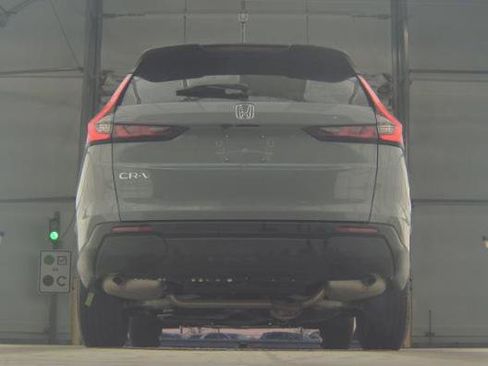 Used 2025 Honda CR-V LX image 7