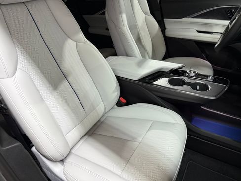 New 2026 Cadillac Lyriq Sport image 50