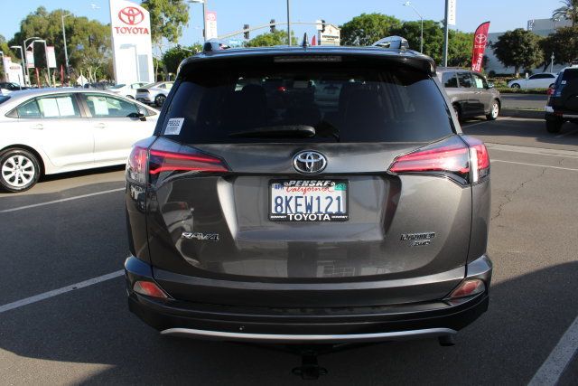 Used 2016 Toyota RAV4 Limited w/ Advanced Technology Package AWD/4WD image 10