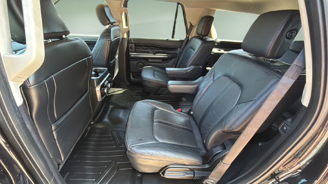 Used 2019 Ford Expedition Platinum AWD/4WD image 20