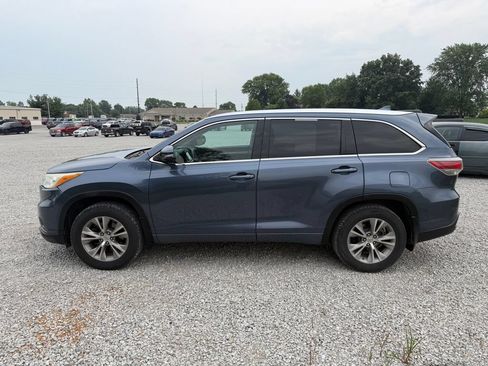 Used 2014 Toyota Highlander XLE AWD/4WD image 26