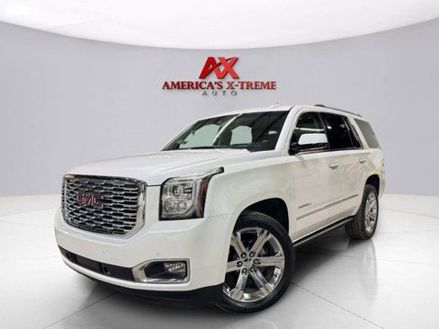 Used 2019 GMC Yukon Denali w/ Denali Ultimate Package image 2