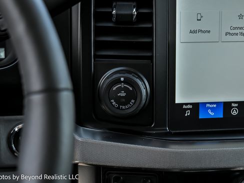 Used 2026 Ford F250 Platinum w/ Platinum Plus Package image 36