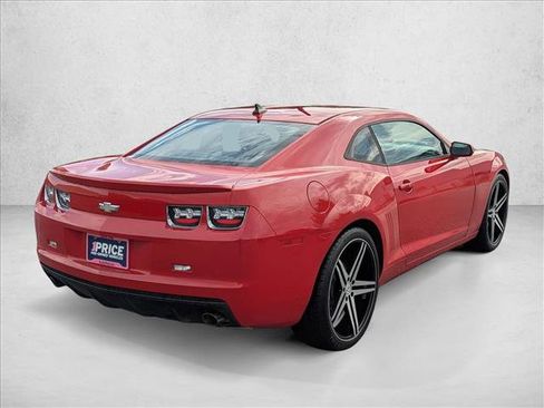 Used 2013 Chevrolet Camaro LS RWD image 5