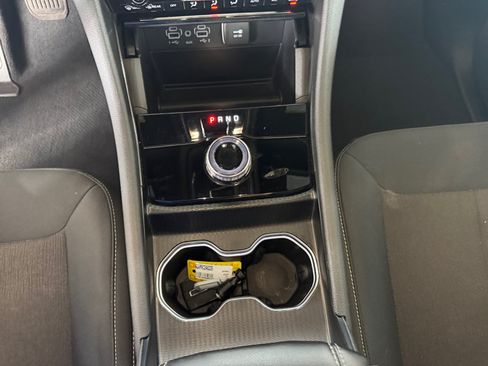 Used 2024 Jeep Grand Cherokee Laredo X RWD image 13