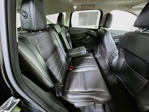 Used 2017 Ford Escape Titanium image 27