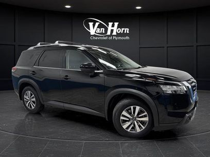 Used 2022 Nissan Pathfinder SL