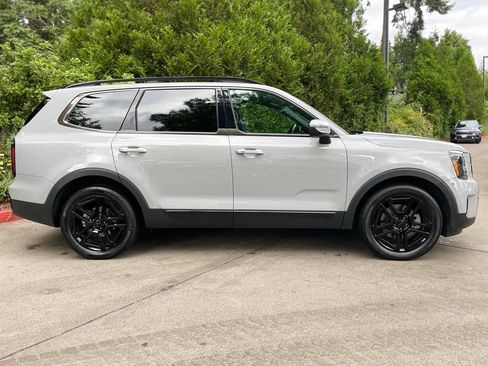 Used 2025 Kia Telluride EX X-Line AWD/4WD image 3