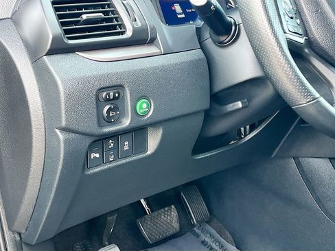 Used 2023 Honda Passport EX-L image 10