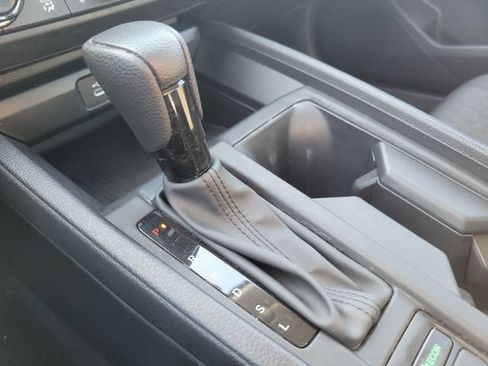 Used 2025 Honda Accord SE image 29