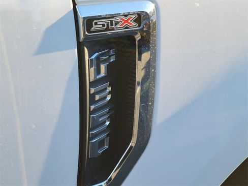 Used 2019 Ford F350 XL w/ STX Appearance Package image 7