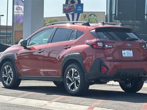 New 2025 Subaru Crosstrek 2.0i Premium image 7