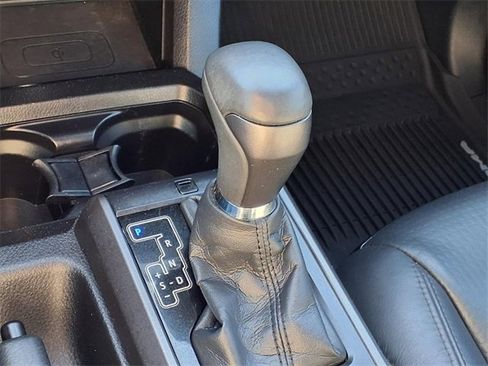 Used 2021 Toyota Tacoma TRD Sport image 19