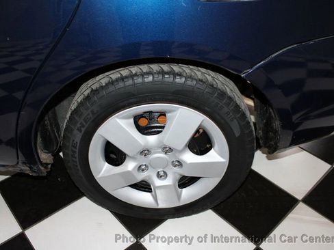 Used 2005 Toyota Matrix image 33