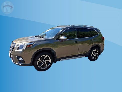 Used 2023 Subaru Forester Touring AWD/4WD image 4