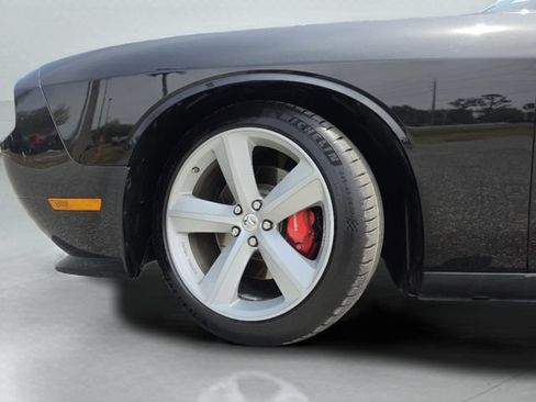 Used 2009 Dodge Challenger SRT8 w/ SRT Option Group II RWD image 37