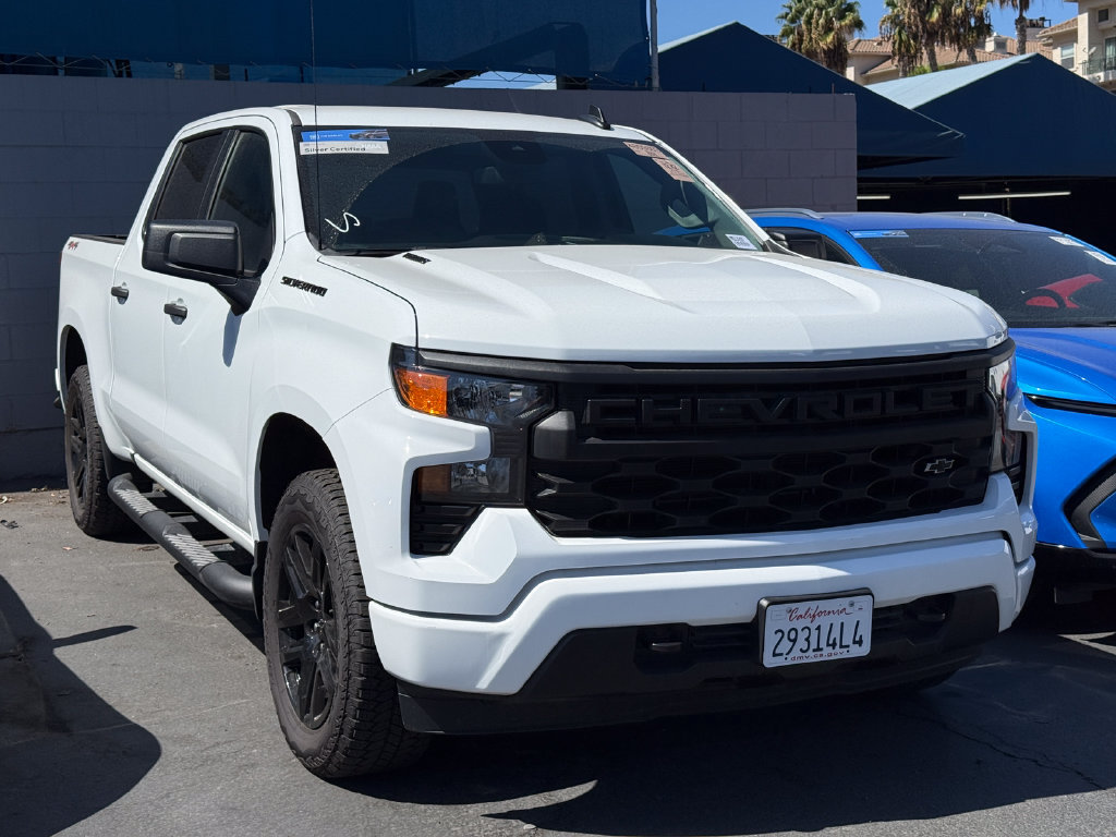 Used 2026 Chevrolet Silverado 1500 Custom w/ Turbomax Blackout Package AWD/4WD image 13