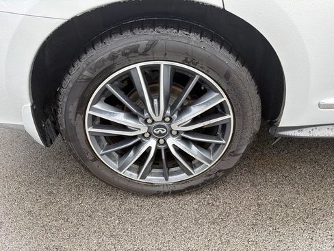 Used 2019 INFINITI QX60 Luxe w/ Sensory Package AWD/4WD image 7