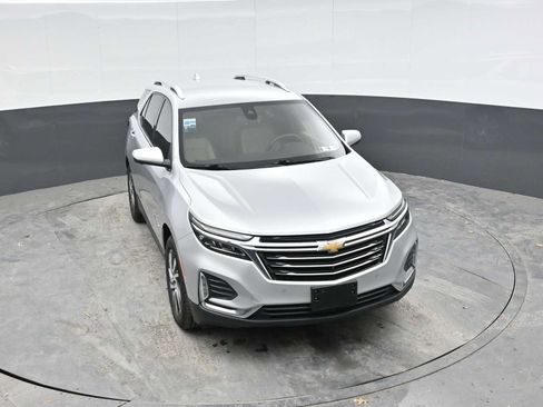 Used 2022 Chevrolet Equinox Premier AWD/4WD image 25