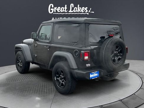 Used 2025 Jeep Wrangler Sport image 3