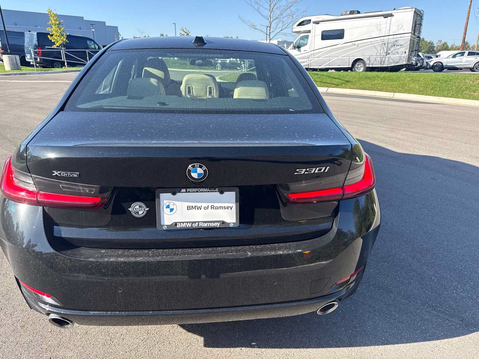 Used 2024 BMW 330i xDrive Sedan w/ Convenience Package AWD/4WD image 38