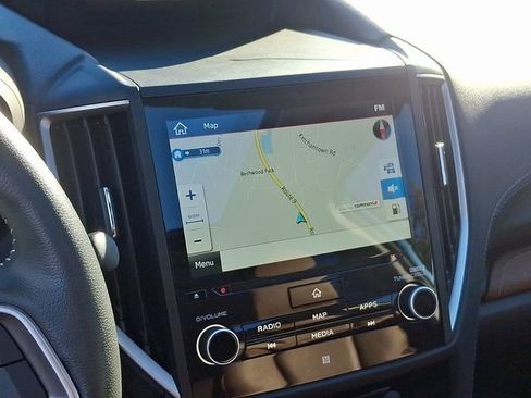 Used 2022 Subaru Forester Touring image 18