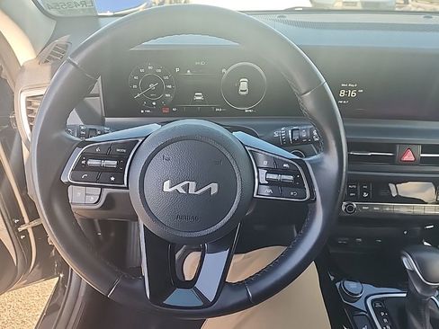 Certified 2024 Kia Seltos EX FWD image 21