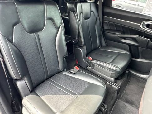 Used 2022 Kia Sorento SX AWD/4WD image 27