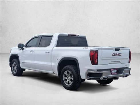 Used 2021 GMC Sierra 1500 SLT w/ X31 Off-Road Package AWD/4WD image 8