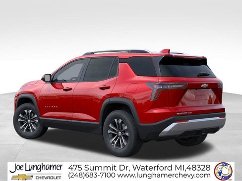 New 2026 Chevrolet Equinox LT image 3