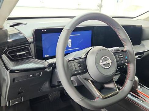 Certified 2026 Nissan Kicks SR FWD image 10