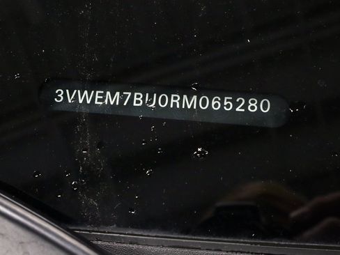 Used 2024 Volkswagen Jetta SE image 35