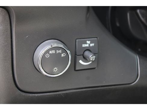Used 2015 Chevrolet Express 3500 RWD image 12