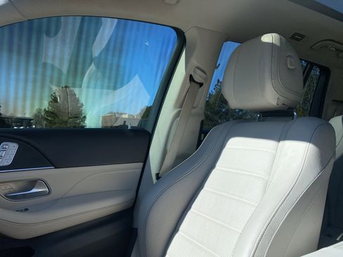 Used 2020 Mercedes-Benz GLS 580 4MATIC image 82