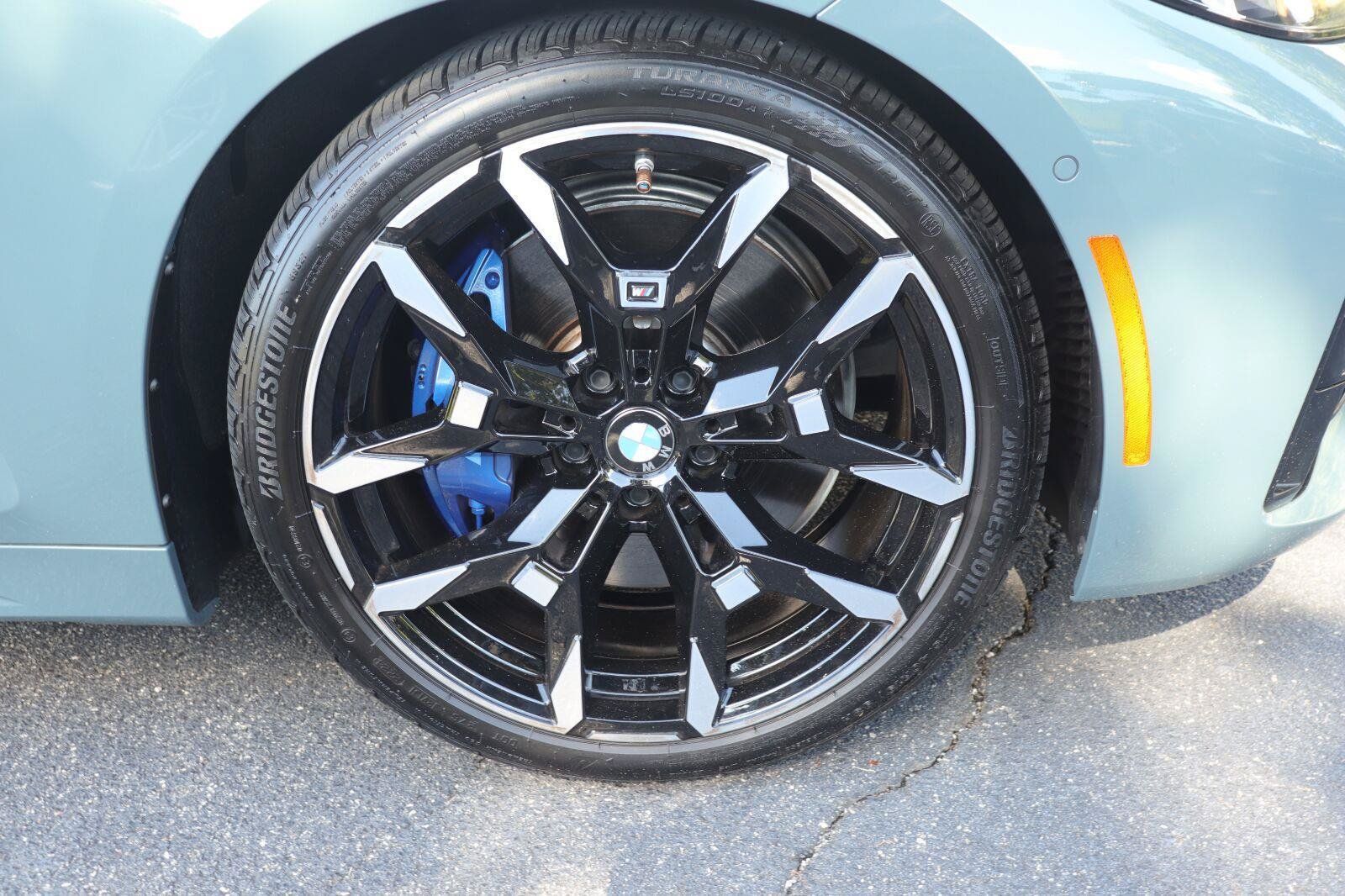 Used 2025 BMW M440i Coupe w/ Parking Assistance Package RWD image 37