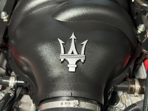 Used 2013 Maserati GranTurismo MC RWD image 37