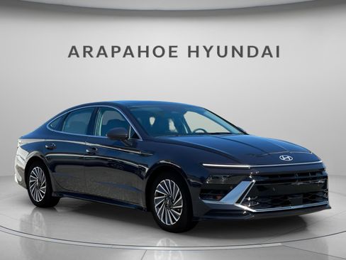 New 2025 Hyundai Sonata Limited image 10