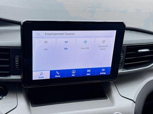 Used 2023 Ford Explorer XLT w/ Equipment Group 202A image 11