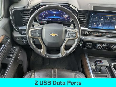 Used 2023 Chevrolet Silverado 1500 High Country w/ Technology Package AWD/4WD image 30