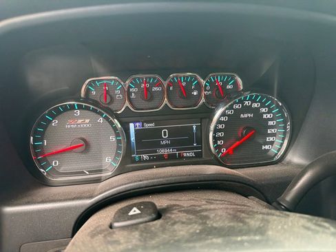 Used 2017 Chevrolet Silverado 1500 LT w/ All Star Edition AWD/4WD image 6