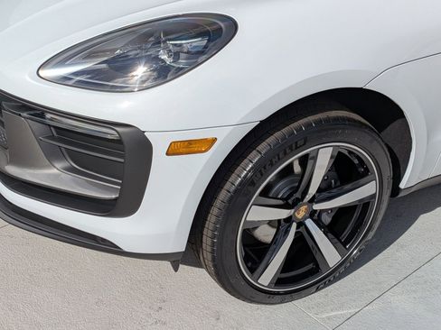New 2026 Porsche Macan Turbo image 12