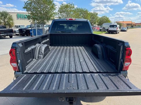 Used 2006 Chevrolet Silverado 3500 LT w/ Heavy-Duty Power Package image 15