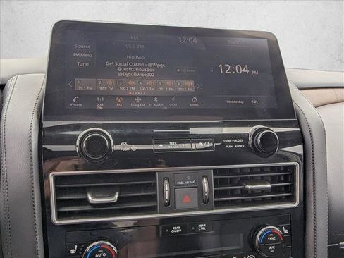 Used 2023 Nissan Armada SL w/ Captain's Chairs Package image 21