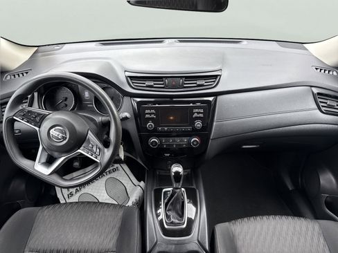 Used 2017 Nissan Rogue S image 14